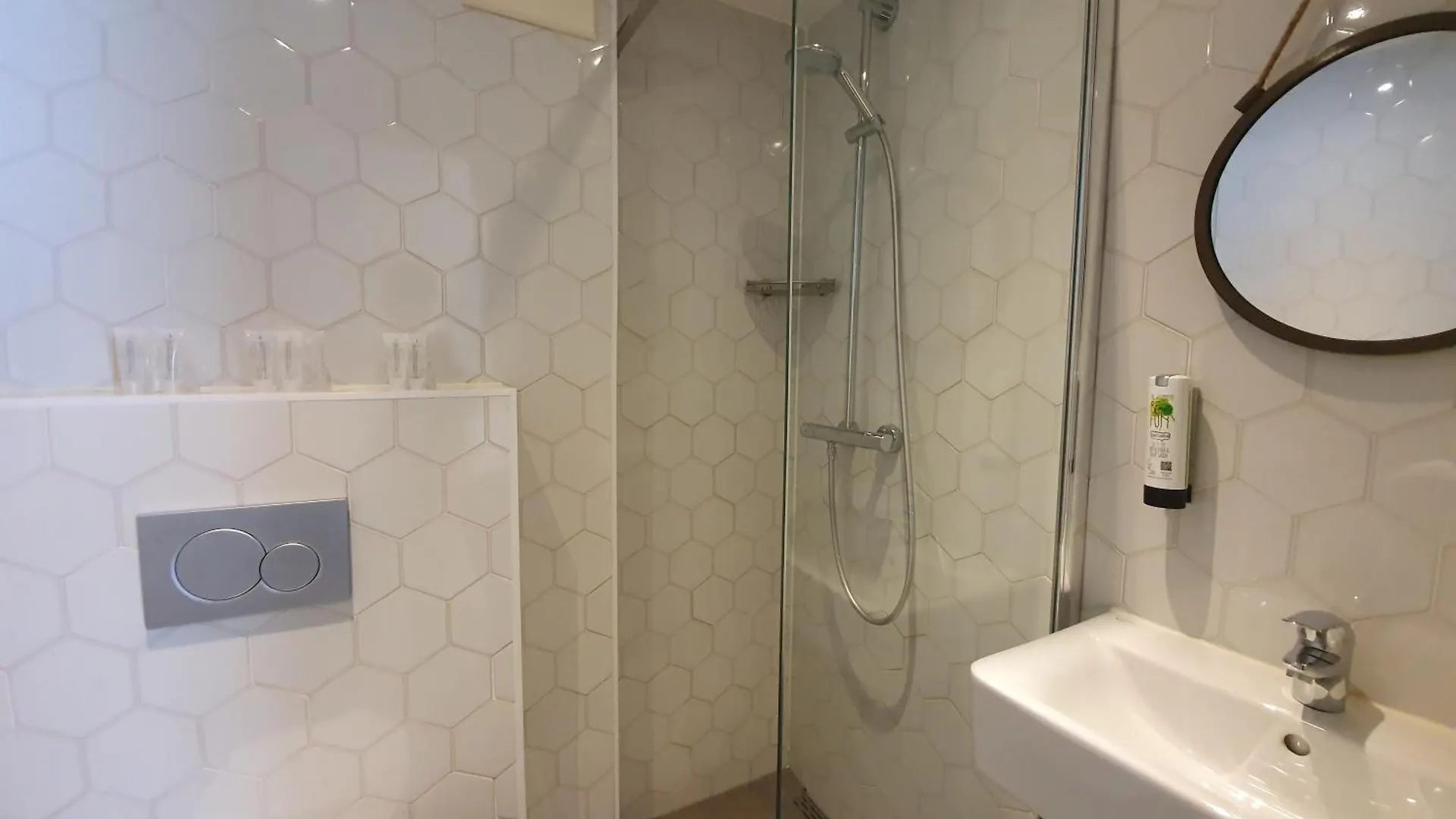 **  Hotel Heye 130 Amsterdam Netherlands