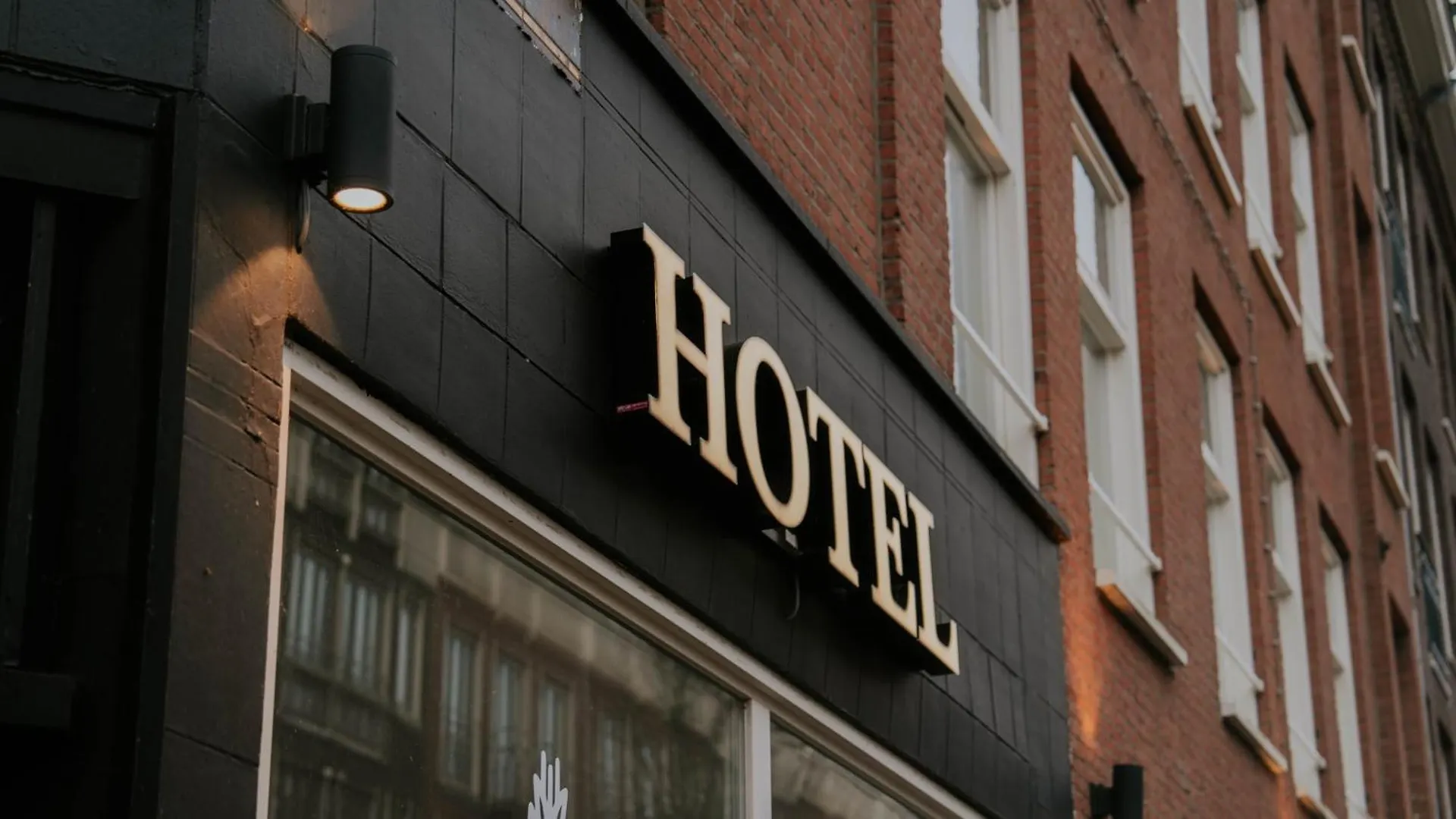 **  Hotel Heye 130 Amsterdam Netherlands