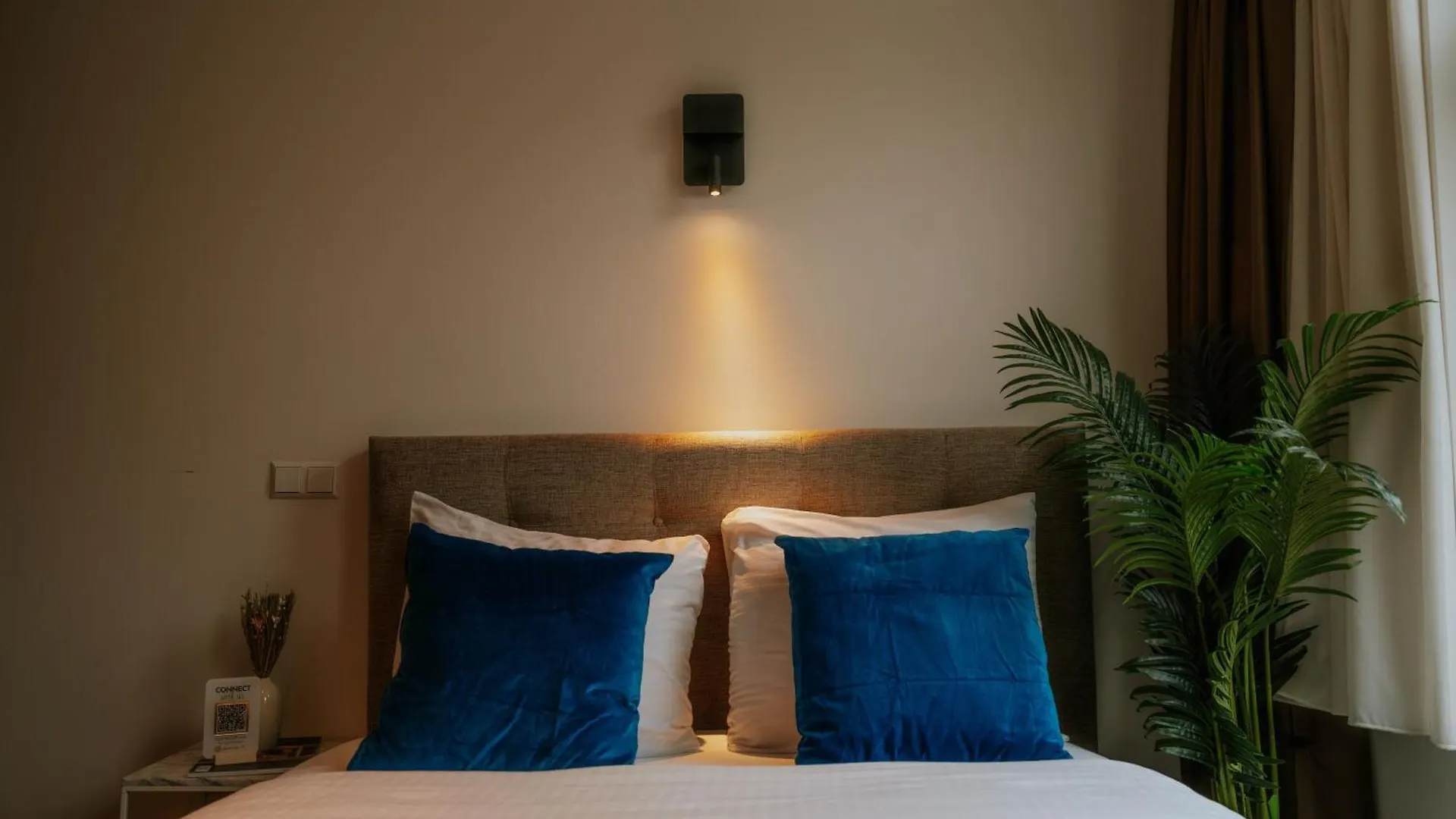 **  Hotel Heye 130 Amsterdam Netherlands