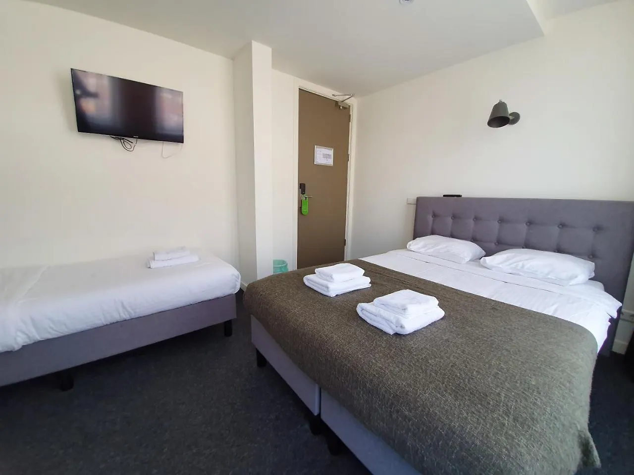 **  Hotel Heye 130 Amsterdam Netherlands